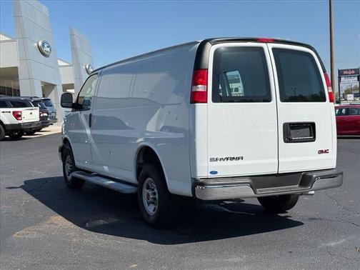 2022 GMC Savana 2500 Work Van