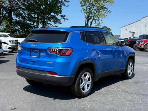 Laser Blue Pearlcoat 2023 Jeep Compass Latitude
