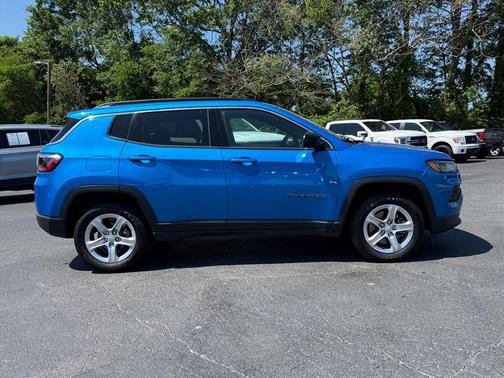 Laser Blue Pearlcoat 2023 Jeep Compass Latitude