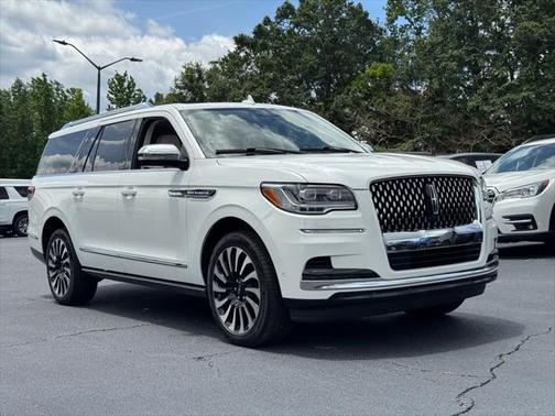 2023 Lincoln Navigator Black Label