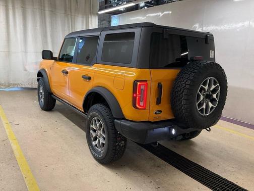 2022 Ford Bronco Badlands