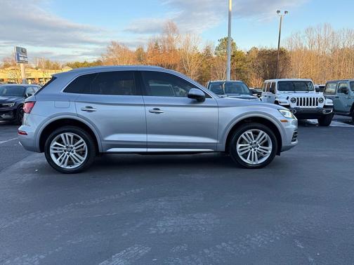 2018 Audi Q5 2.0T Tech Premium