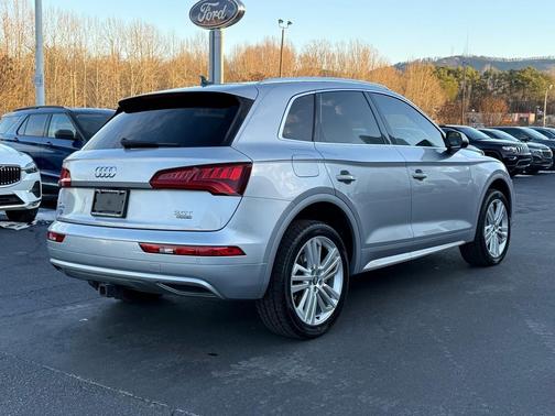2018 Audi Q5 2.0T Tech Premium