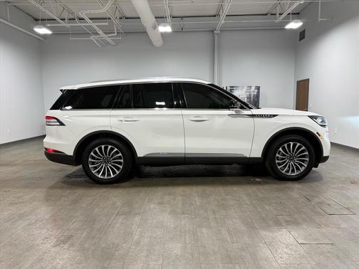 2022 Lincoln Aviator Reserve AWD