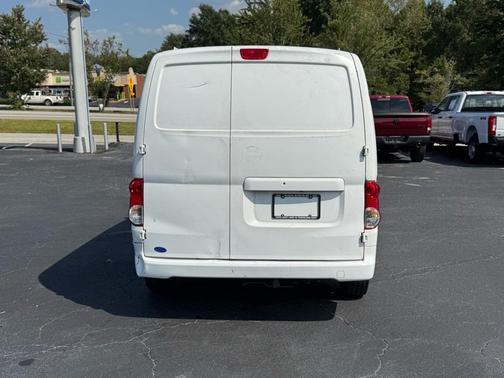 2017 Nissan NV200 SV