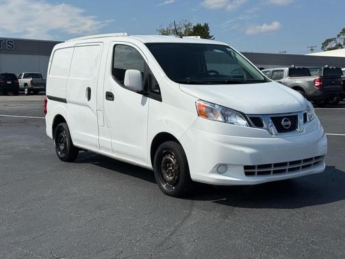2017 Nissan NV200 SV
