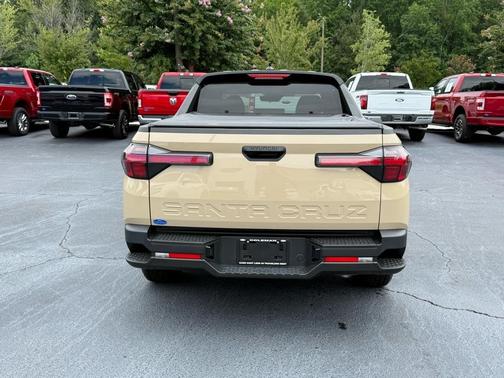 California Sand 2024 Hyundai SANTA CRUZ SE