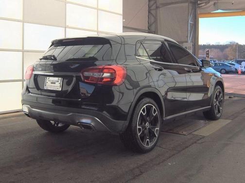 2019 Mercedes-Benz GLA 250 Base