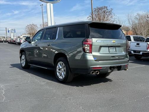 2023 Chevrolet Suburban Premier