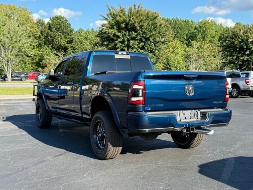 2022 RAM 2500 Limited Mega Cab 4x4 6'4' Box