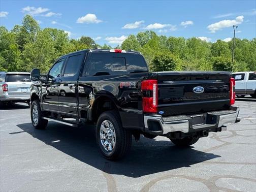 2025 Ford F-350 Lariat