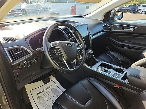 Gray Metallic 2022 Ford Edge Titanium