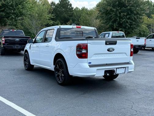 2025 Ford Maverick Lobo High