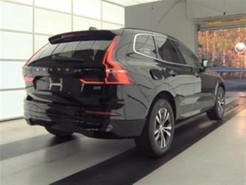 2023 Volvo XC60 B5 Core