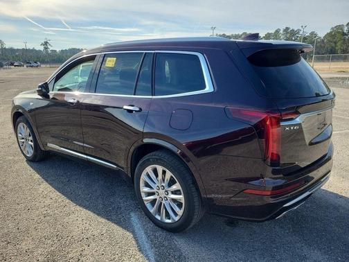 2021 Cadillac XT6 Premium Luxury FWD