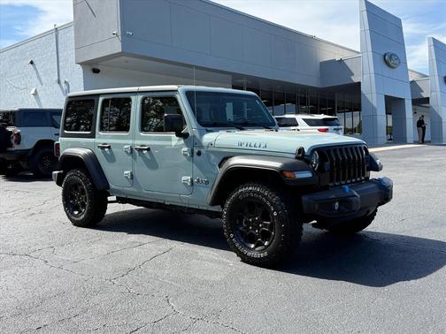 Earl Clearcoat 2023 Jeep Wrangler 4xe Base