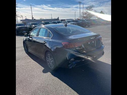 2023 Kia Forte GT-Line