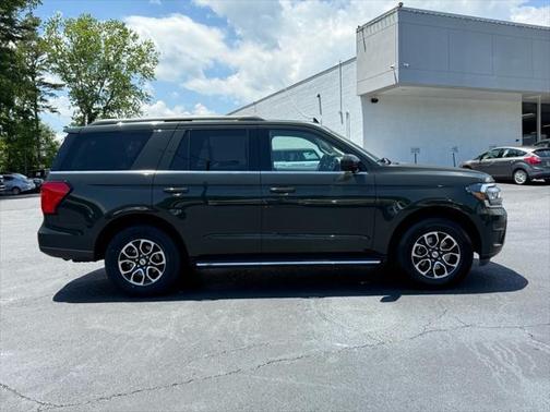 2023 Ford Expedition XLT
