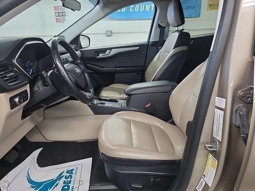 2021 Ford Escape SEL