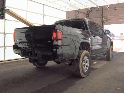 2019 Toyota Tacoma SR