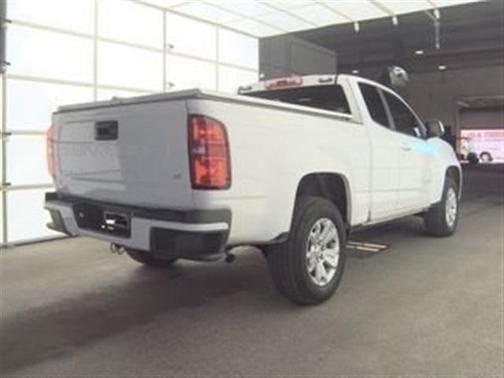 Summit White 2022 Chevrolet Colorado LT