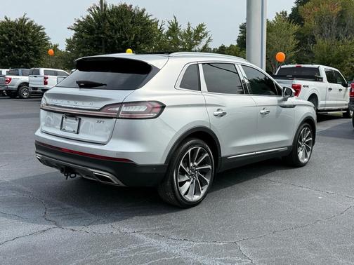2019 Lincoln Nautilus Reserve
