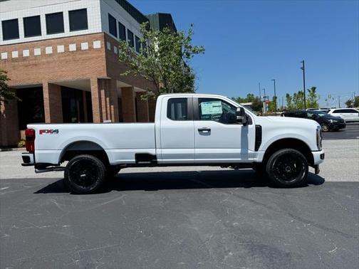 2025 Ford F-350 XL
