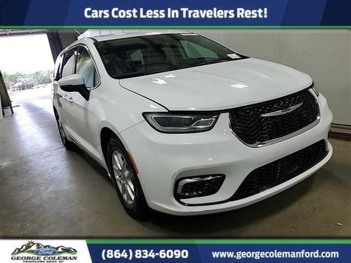 Bright White Clearcoat 2023 Chrysler Pacifica Touring L
