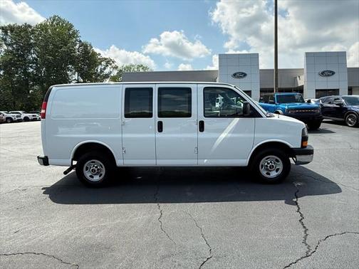 2016 GMC Savana 2500 Work Van