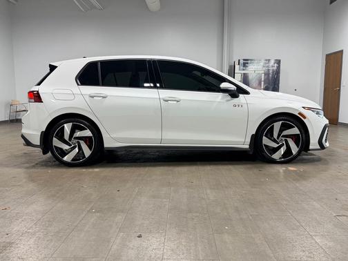 2025 Volkswagen Golf GTI 2.0T S DSG