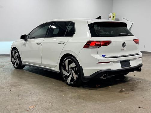 2025 Volkswagen Golf GTI 2.0T S DSG