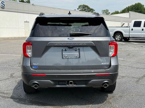 Carbonized Gray Metallic 2021 Ford Explorer XLT