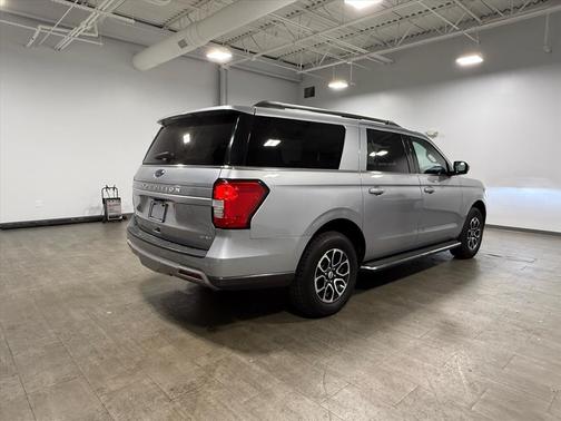 2023 Ford Expedition Max XLT