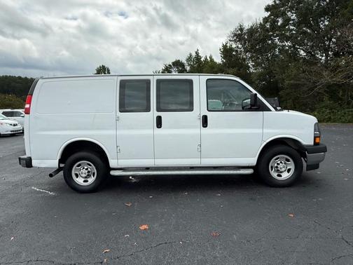 2023 Chevrolet Express 2500 RWD 2500 Regular Wheelbase WT