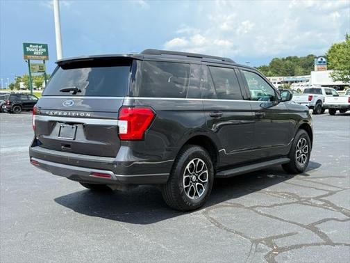 2022 Ford Expedition XLT