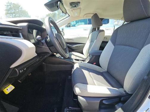 Ice Cap 2023 Toyota Corolla LE