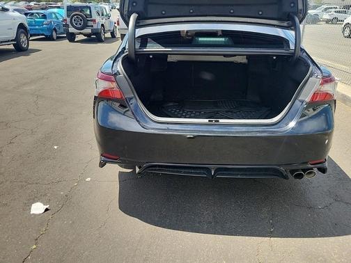Midnight Black Metallic 2021 Toyota Camry SE