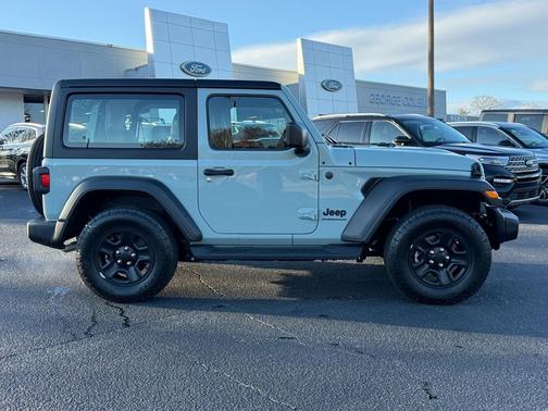 2024 Jeep Wrangler Sport