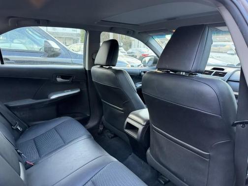 Magnetic Gray Metallic 2014 Toyota Camry SE Sport