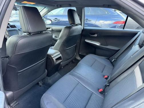 Magnetic Gray Metallic 2014 Toyota Camry SE Sport