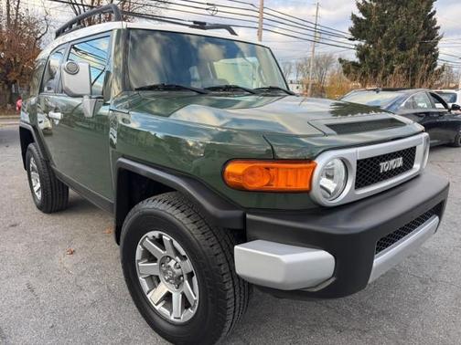 2014 Toyota FJ Cruiser Base