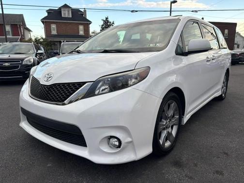 2013 Toyota Sienna SE