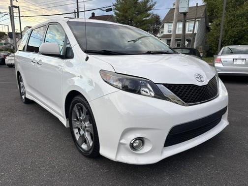 2013 Toyota Sienna SE