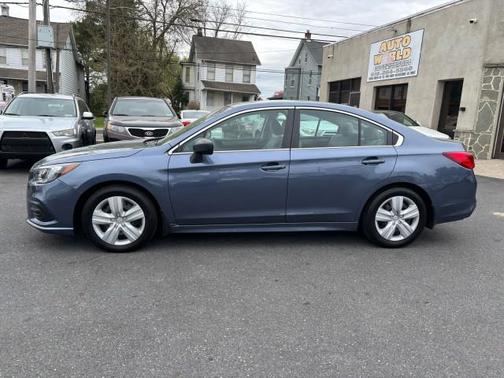2018 Subaru Legacy Base