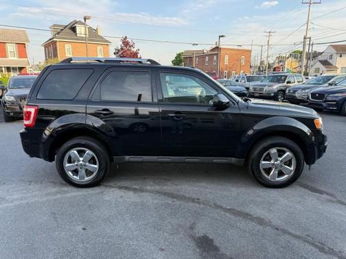 Black 2010 Ford Escape Limited
