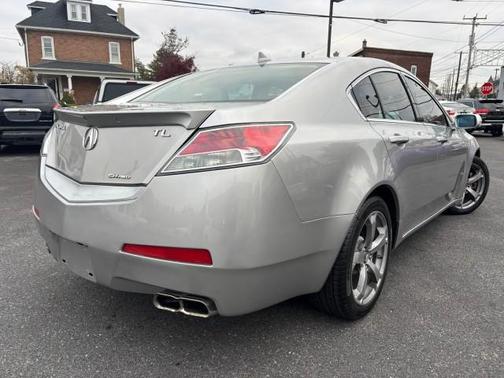 2010 Acura TL Technology