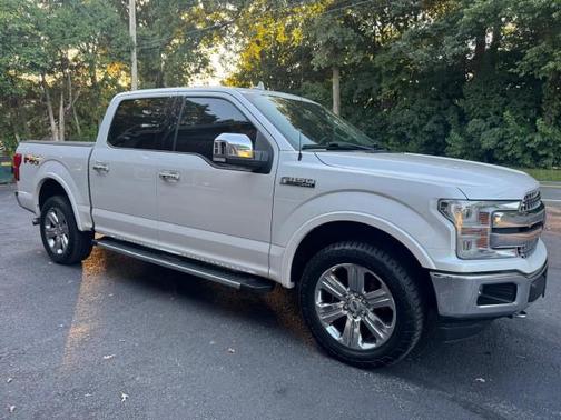 White Platinum Metallic Tri-Coat 2018 Ford F-150 Lariat