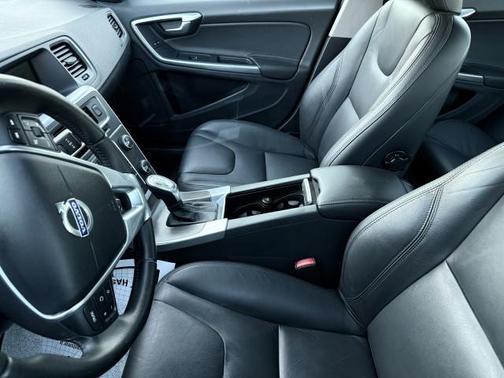 2013 Volvo S60 T5 Premier