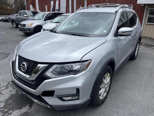 Brilliant Silver 2017 Nissan Rogue SV SUV
