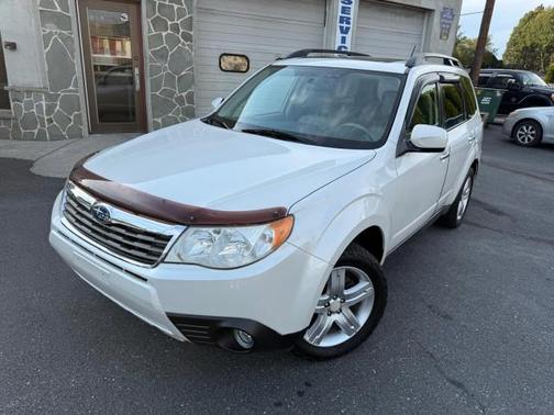 Satin White Pearl 2010 Subaru Forester 2.5 X Premium